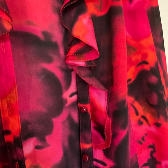 Beautiful Anne Klein Pink Red Floral Blouse - Picture 5 of 8